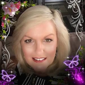 Meet your Posher, Leanne